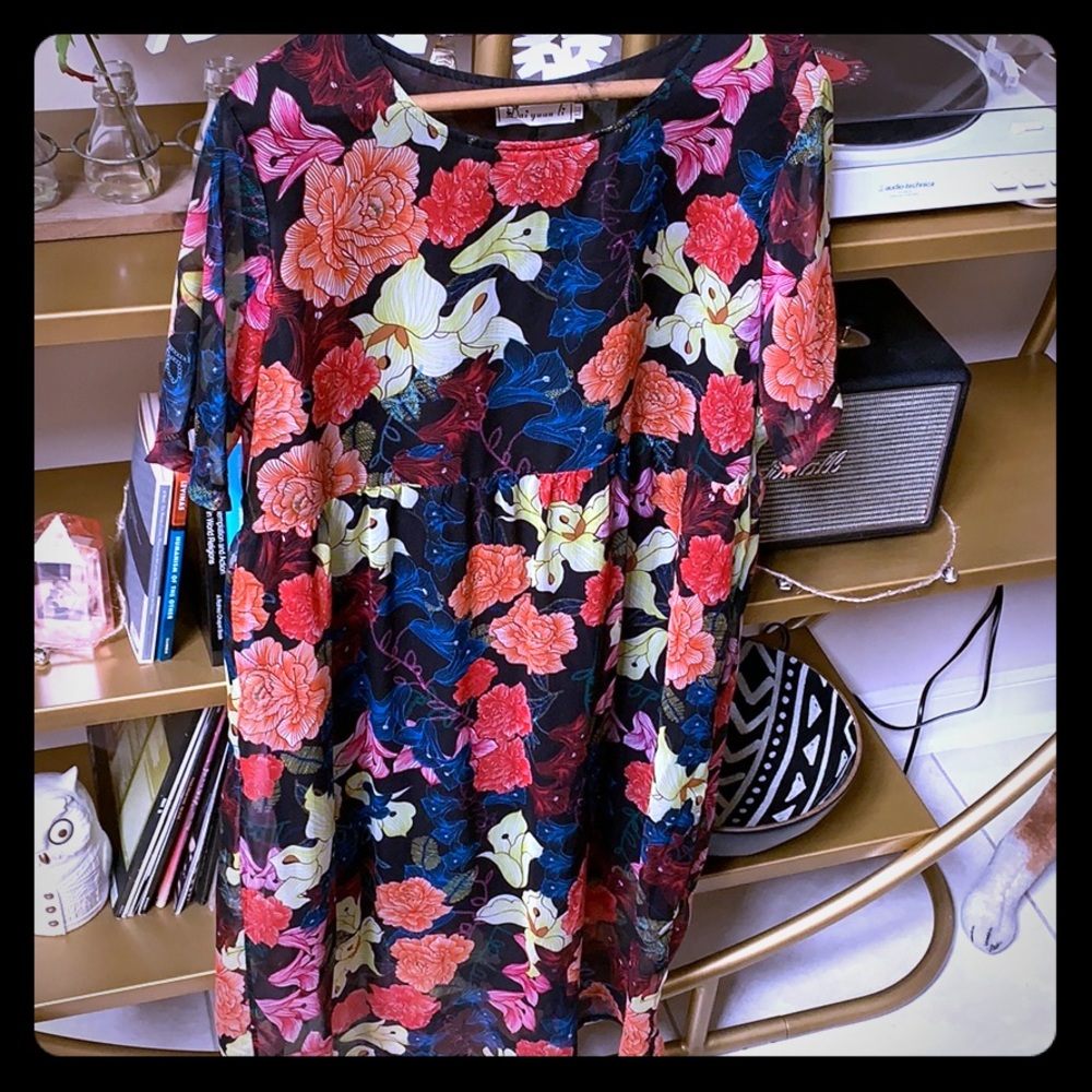 Boxy floral dress.